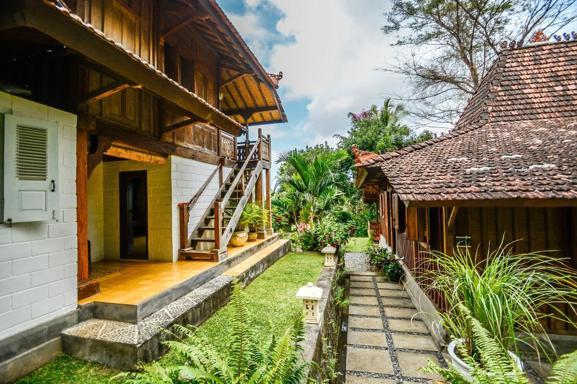 Bukit Asri Lodge Seraya Quarto foto